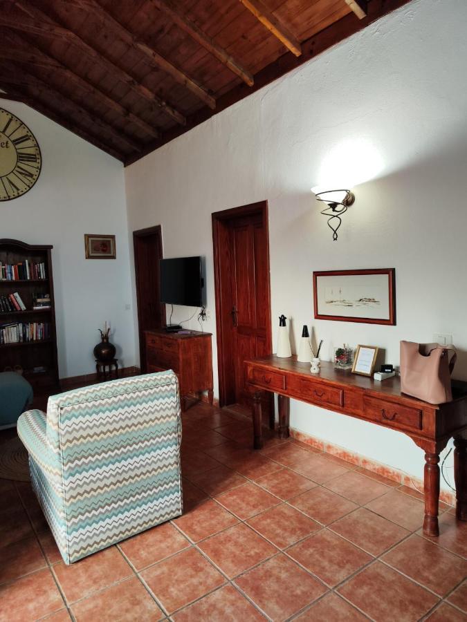 Villa Casa Dante Tías Esterno foto